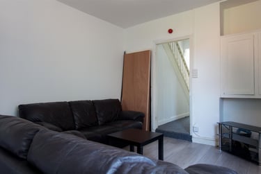 5 bed house, Miskin Street, Plasnewydd, Cardiff, CF244AQ - Image 11